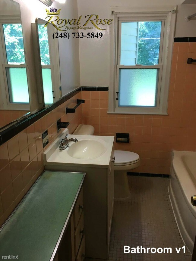 Foto del edificio - 24021 Oneida St