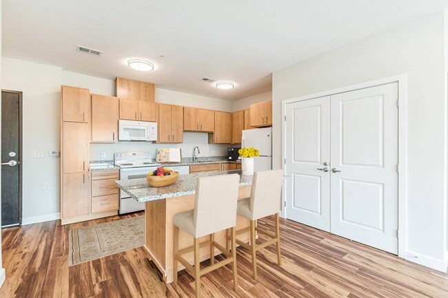 Foto del edificio - Avery Landing Apartments