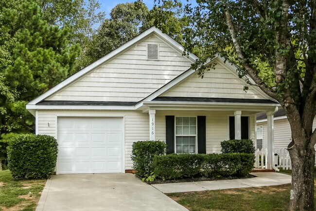 Foto del edificio - 1916 Harrison Park Dr