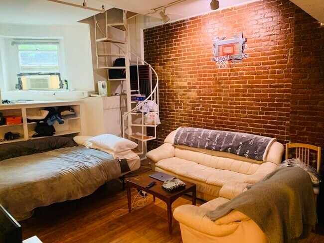 Foto del edificio - 167 Beacon St
