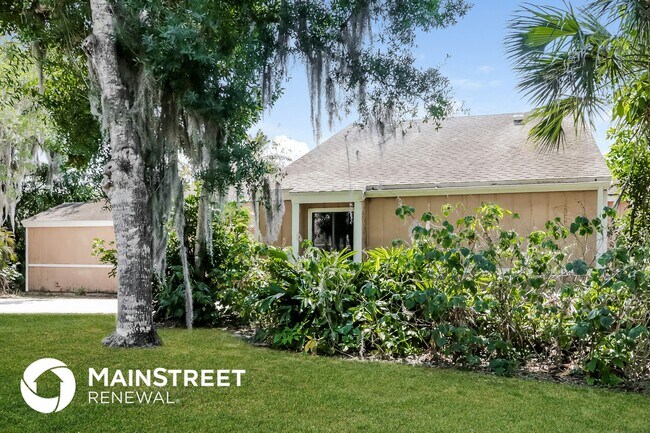 Foto del edificio - 6621 Fort Pierce Blvd