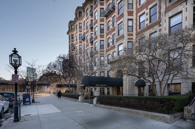 Foto del edificio - 466 Commonwealth Ave
