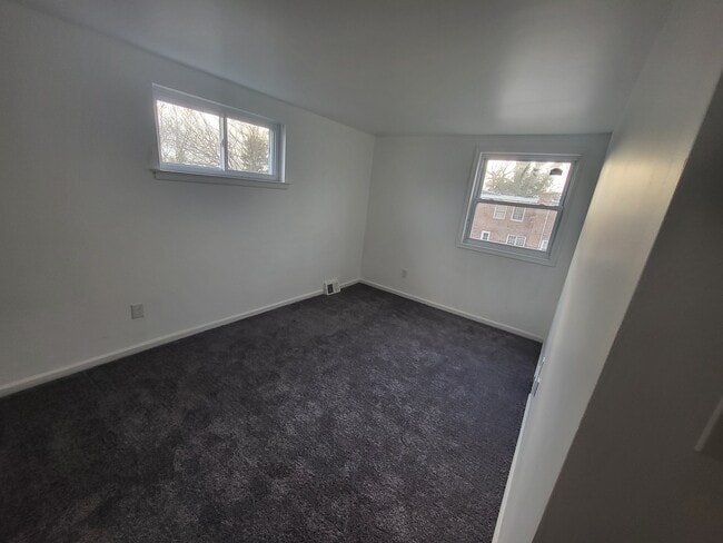 Bedroom 3 - 1246 Rainer Rd