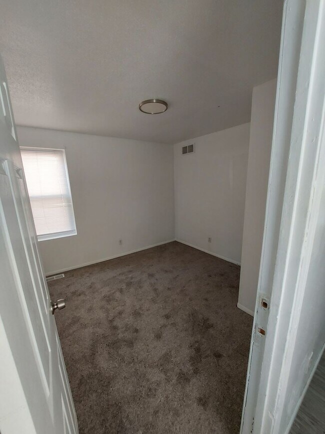 Foto del edificio - 1 BD/1BA