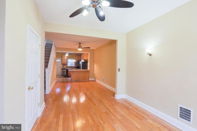 Foto del edificio - 420 S Macon St