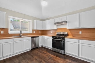 Building Photo - 11907 Duran Canyon Ln