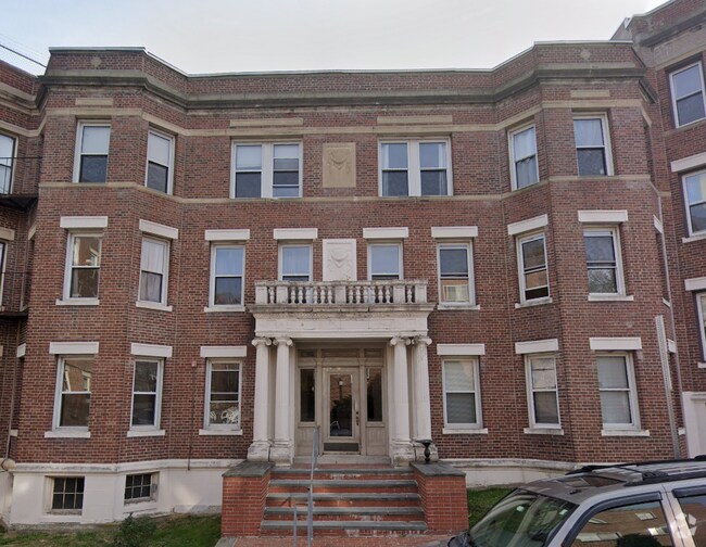 Building Photo - 11 Scottfield Rd