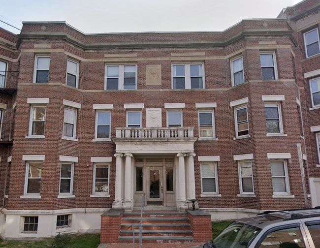 Building Photo - 11 Scottfield Rd