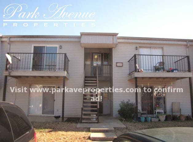 Primary Photo - 807 High Meadow Ln