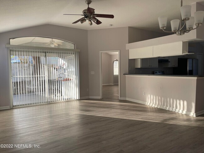 Building Photo - 1216 Brookwood Bluff Rd E
