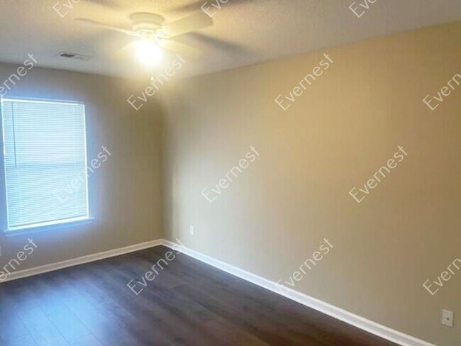 Foto del edificio - 4678 Royal View Dr