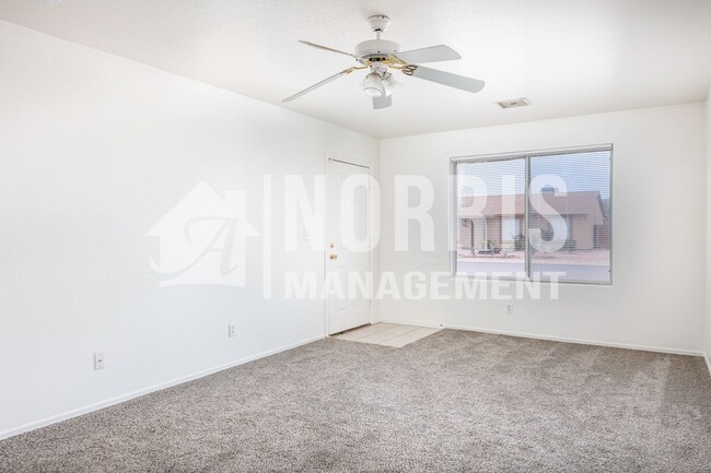 Building Photo - 9874 W Leander Dr
