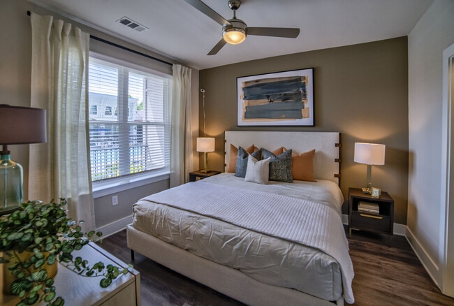 Building Photo - Avonlea Pointe