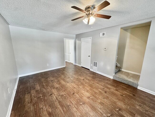 Foto del edificio - 3614 Tchulahoma Rd
