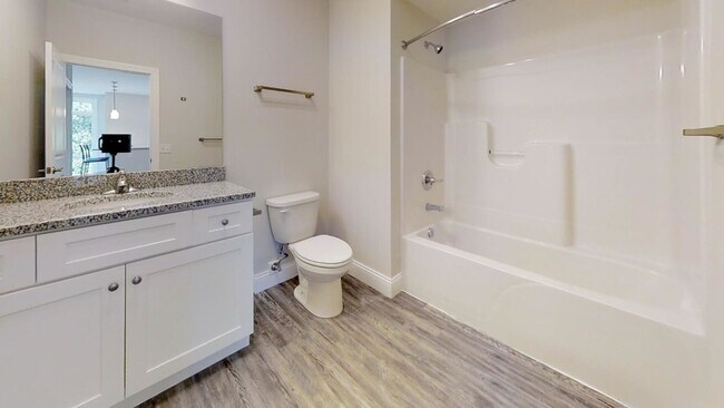 Foto del interior - 309 W Washington