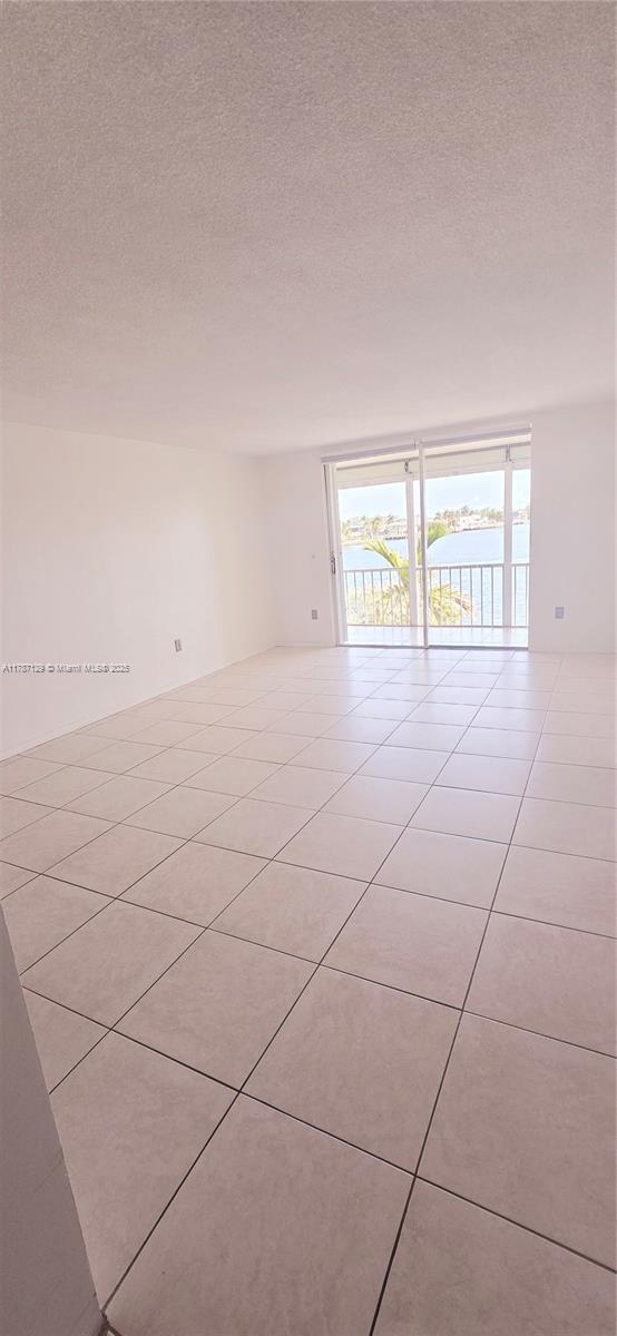 Building Photo - 3020 Marcos Dr