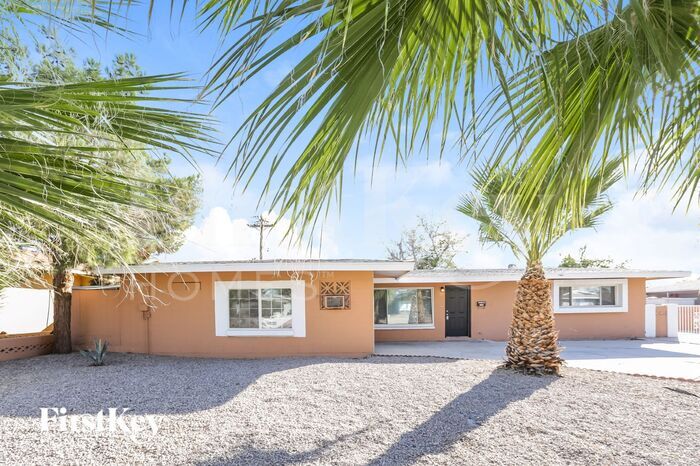 Foto principal - 3164 Silver Saddle St