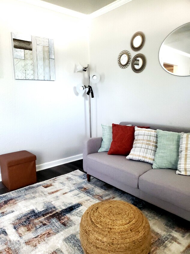 Foto principal - 1536 NE 42nd St