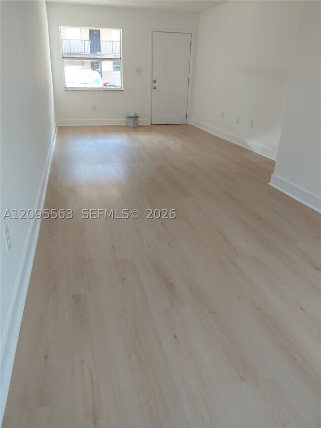 Foto del edificio - 5441 W 24th Ave