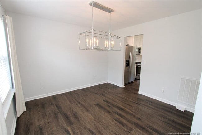 Building Photo - 105 Sturminster Dr