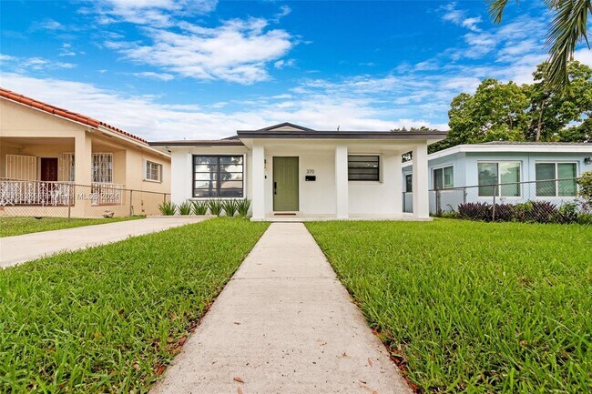 Building Photo - 370 NW 61st Ave