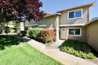 Building Photo - 1 Oliva Dr
