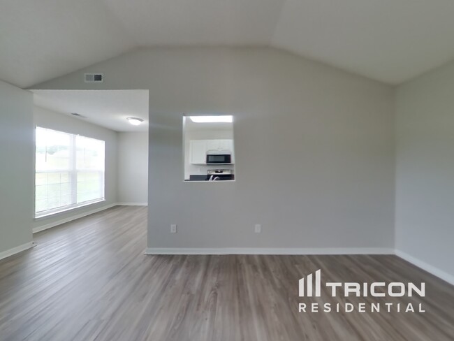 Foto del edificio - 6910 Vernon Wood Ln