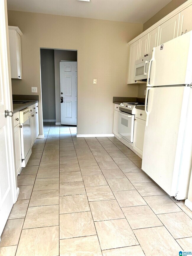 564 Old Cahaba Dr, Helena, AL 35080 House Rental in Helena, AL