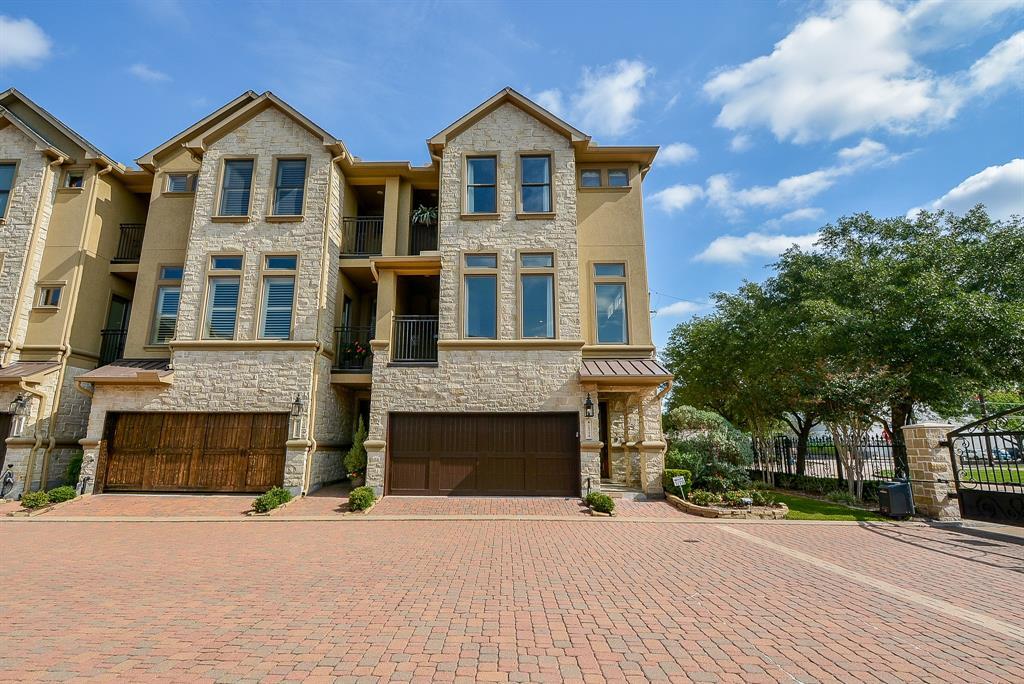 Foto principal - 12770 Yorkstone Dr