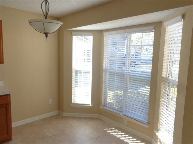 Foto del edificio - 2581 Governors Pointe Ct NE