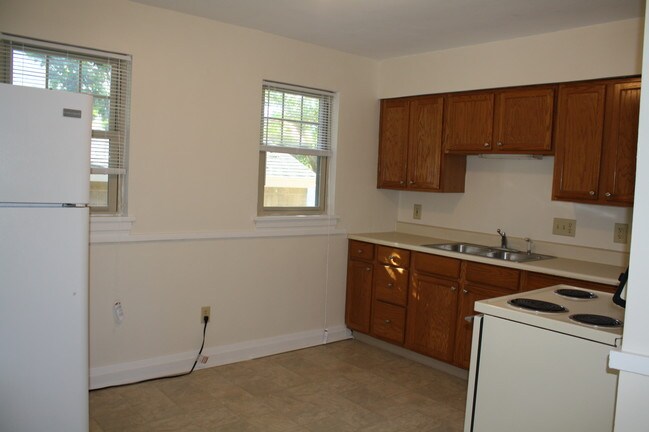 Building Photo - 3224 Plum St