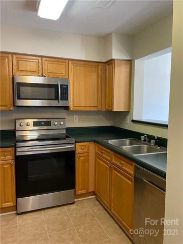 Building Photo - 4126 Melrose Club Dr