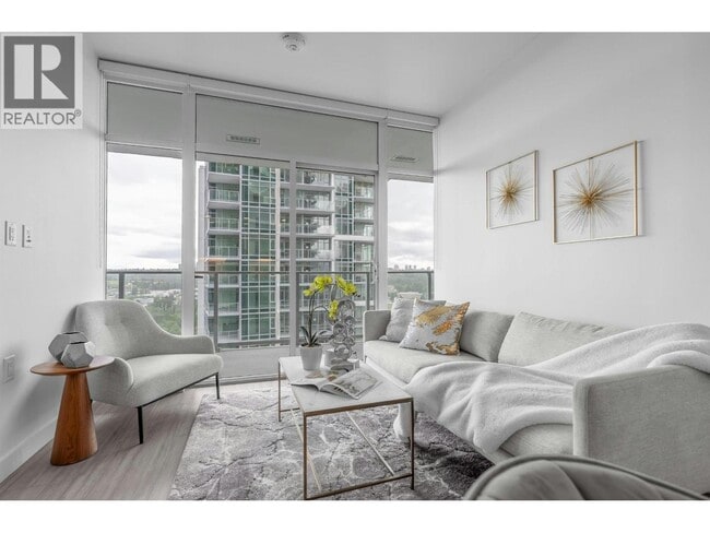 Photo du bâtiment - 2311 Beta Ave