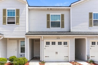 Building Photo - 8236 Rigel Rd