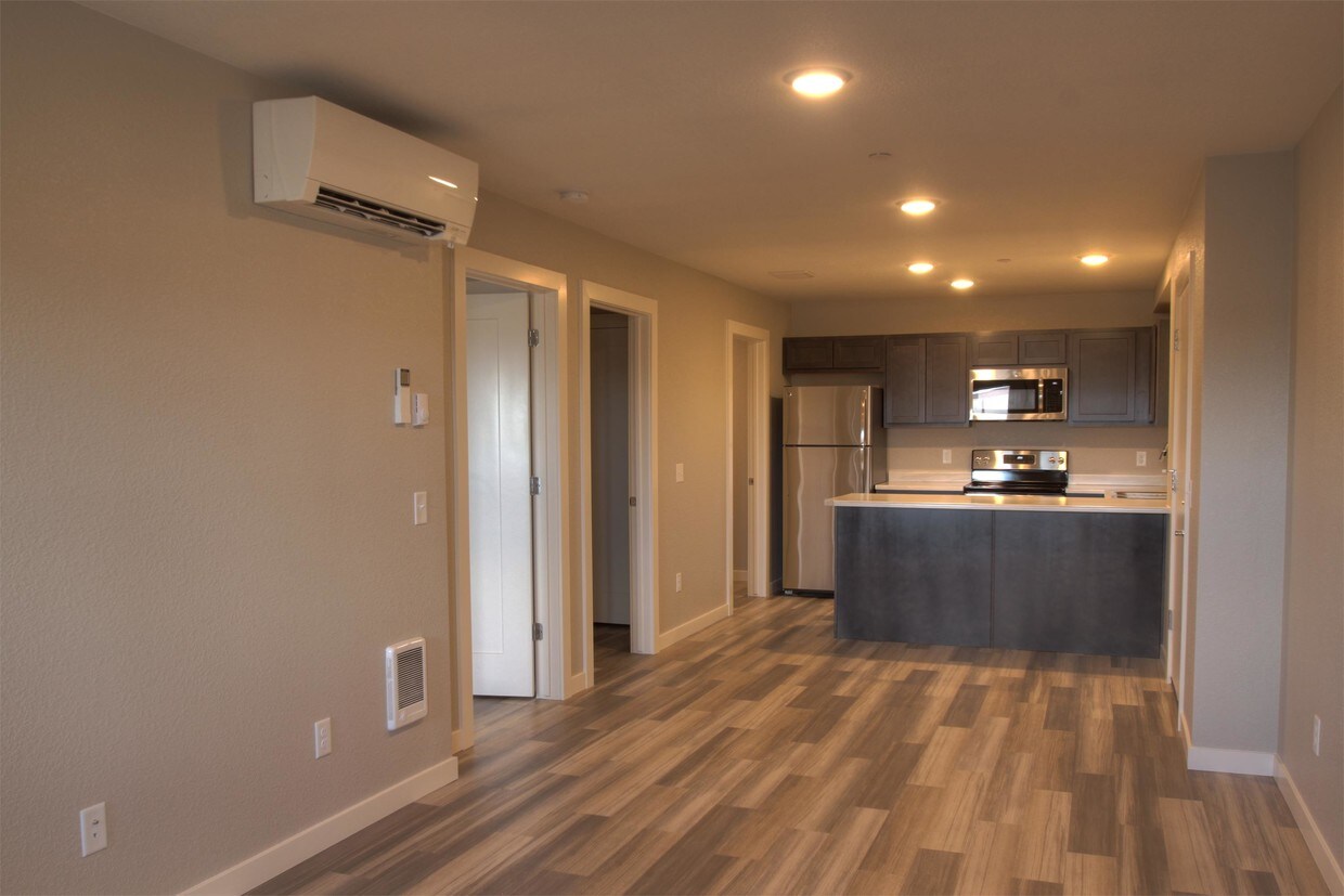 830 Crestmont Way Unit 102, Missoula, MT 59803 Apartment for Rent in