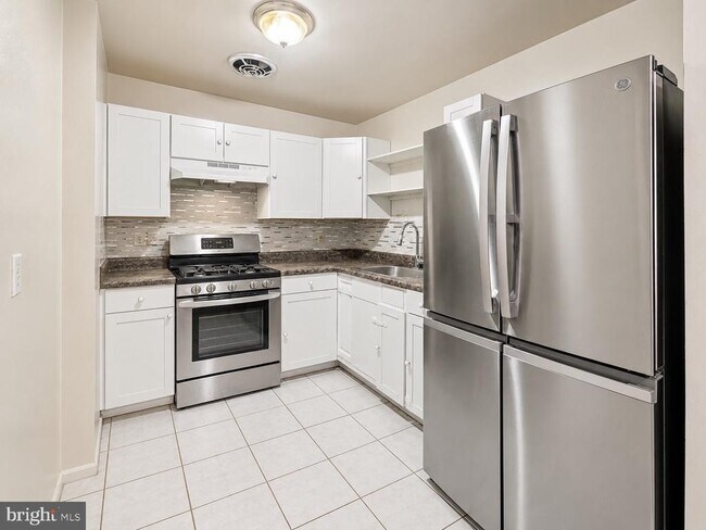 Foto del edificio - 2827 Norcross Ln