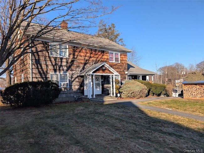 Foto del edificio - 1751 US-6