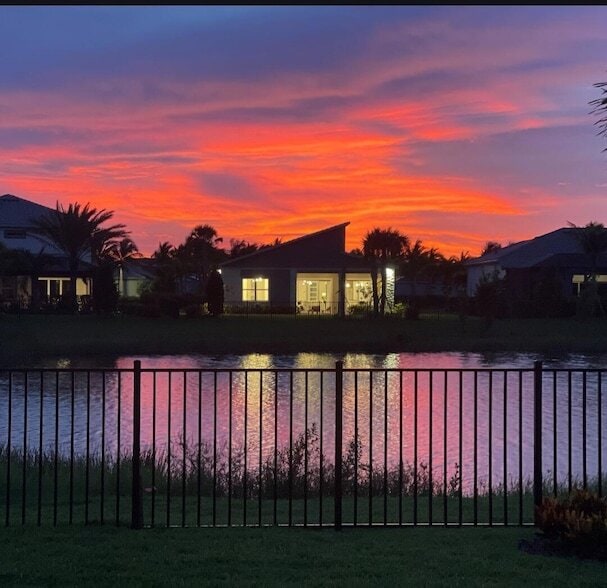 Photo - 10332 Northbrook Cir House