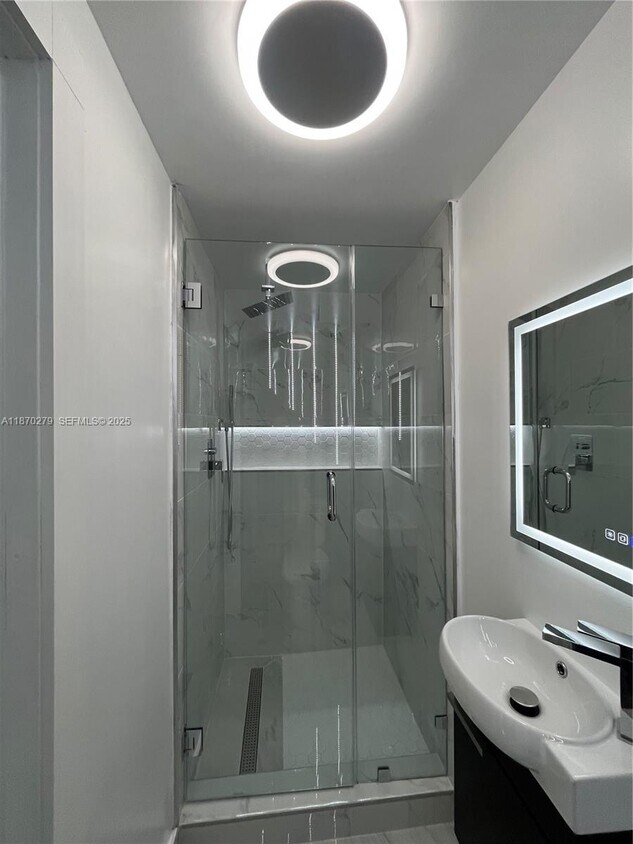 Foto del edificio - 6803 SW 158th Ave