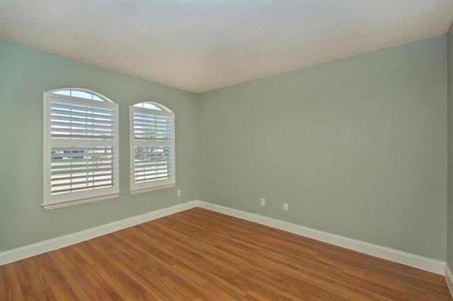 Building Photo - 5025 Boxwood Ln