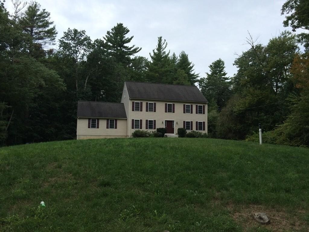 Foto principal - 261 Harwood Ave