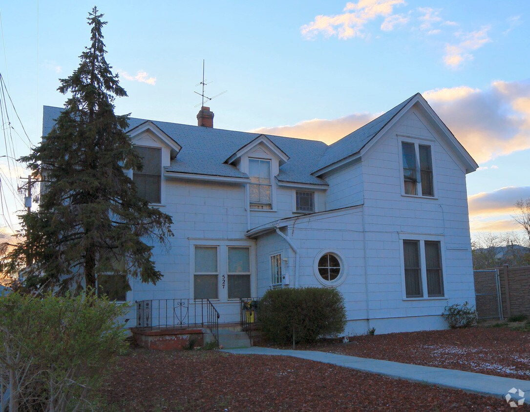 Kramer's House Downtown Apartments Reno, NV