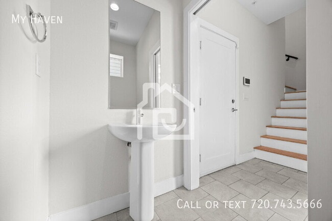 Building Photo - 1480 Wolff St