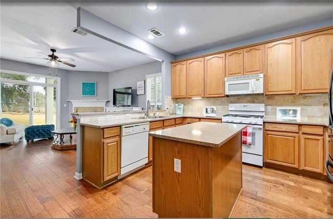 Foto del edificio - 109 Keystone Cove