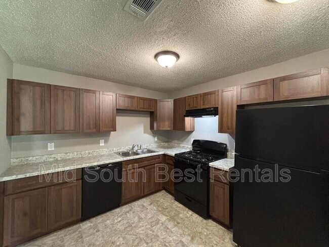 Foto del edificio - 321 Meadow Park Dr