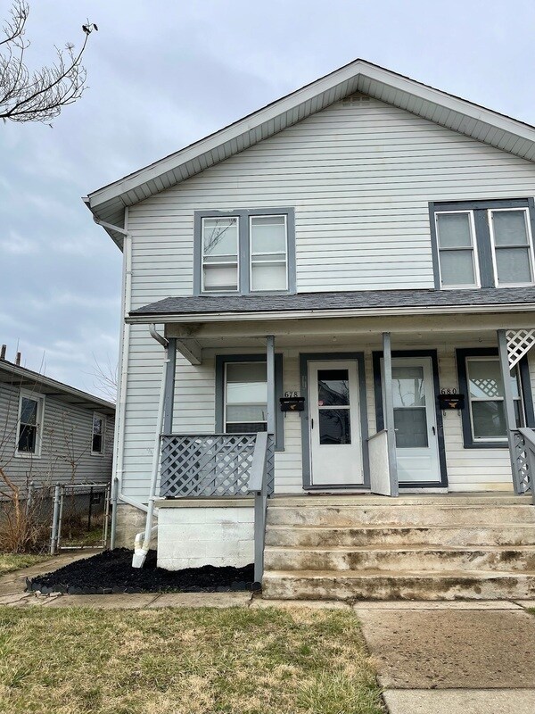 678 E Gates St, Columbus, OH 43206 Condo for Rent in Columbus, OH