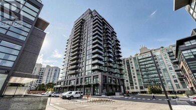 Building Photo - 1606 Charles St