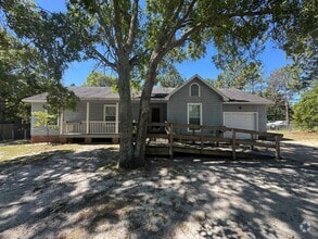 Building Photo - 6861 Woodmark Dr