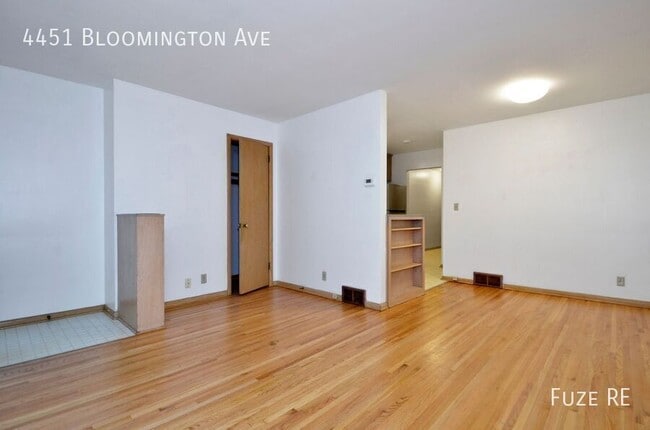 Building Photo - 4451 Bloomington Ave