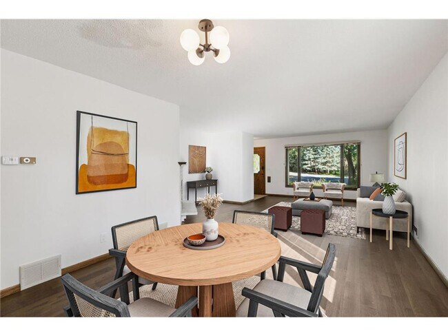 Foto del edificio - 7207 Heatherton Cir